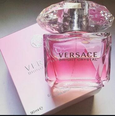 живанши парфюм: Versace Bright Crystal — женская туалетная вода. - Объем: 90 мл (Eau