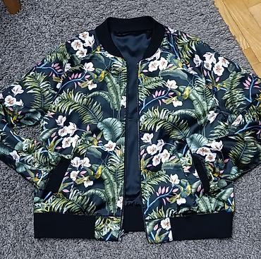 hhs a1: H&M jakna sa dva lica.Piše da je L ali može komotno i za XL — 5