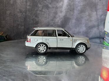 Avtomobil modelləri: 2006 il, 1:35, Dəmir, Ödənişli çatdırılma — 8