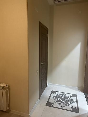 kirayə sumqayit: 1 otaqlı mənzil – tam mebel və avadanlıqla - Daxili plan: geniş giriş — 4