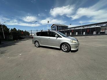 Унаа: Toyota Ipsum: 2003 г., 2.4 л, Автомат, Бензин, Вэн/Минивэн — 1