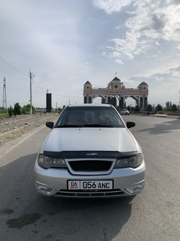 бишкек нексия 2010: Daewoo Nexia: 2011 г., 1.5 л, Механика, Бензин, Седан