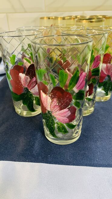 Наборы посуды: Блюдца Дулево старое Полонное 1 штука -250 сом Стаканы по 250 сом — 6