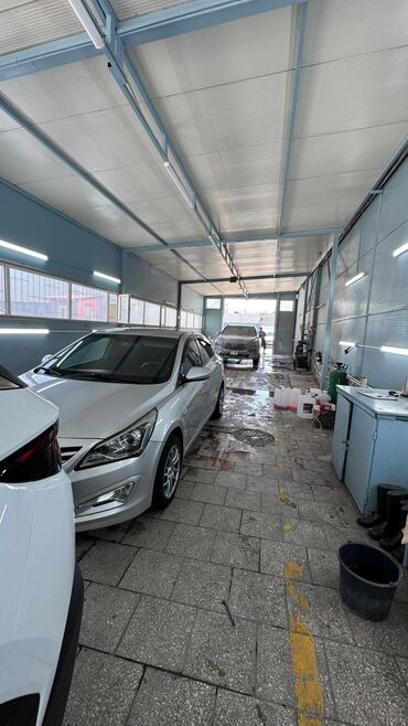 нужны автомойщики: Ремонт деталей автомобиля, без выезда