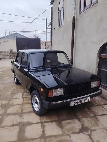 VAZ (LADA): Model: Lada (VAZ) 2107 Kuzov: sedan, qara rəng Yanacaq: benzin — 1
