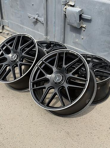 Литые Диски R 20 Mercedes-Benz, Комплект, отверстий - 5, Новый