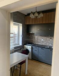 салоны красоты в баку: 60 м², 2 комнаты