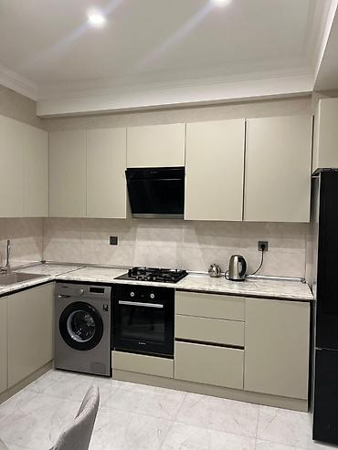 Mənzillərin satışı: 🏢 Heydər Əliyev Mərkəzinin yanında, YENİ TƏMİRLİ 3 otaqlı geniş mənzil — 8