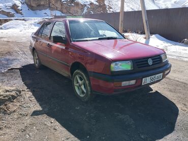 фольксваген пассат б 3: Volkswagen Vento: 1993 г., 1.8 л, Механика, Бензин