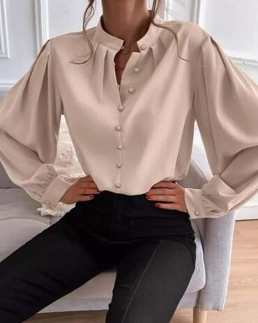 Košulje: Kosulja: 2200 dinara — 2