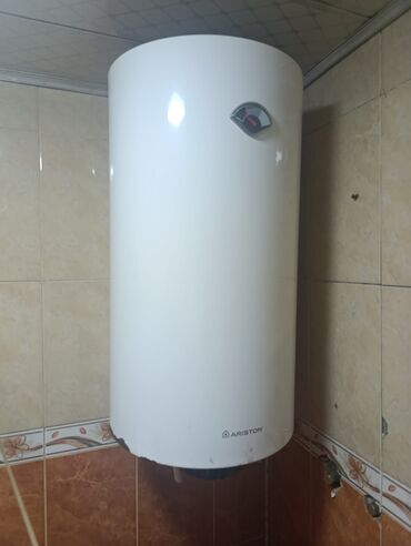 Paltaryuyan maşınlar: Ariston divar tipli elektrik su qızdırıcısı (boiler) - Brend və