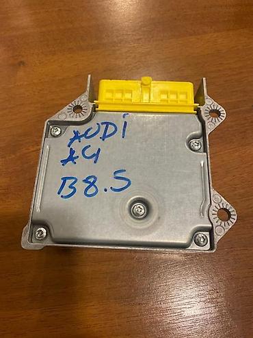 ancel obd2 scanner: MODUL KONTROLE AIRBAGA ZA AUDI A5, A4 - 8KO959655N | Modul kontrole — 3