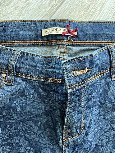 Другая женская одежда: Все джинсы по 500 сом Размер S. Италия 1) Сиренево-розовые джинсы — 3