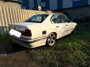 bmw e60 машина: BMW 5 series: 1992 г., 2 л, Механика, Бензин, Седан