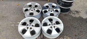 дом на кольцах: Куйма Дисктер R 17 Toyota, Комплект, тешиктери - 5, Колдонулган