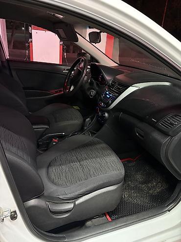 c4 с4: Hyundai Solaris: 2015 г., 1.6 л, Автомат, Бензин, Седан — 9
