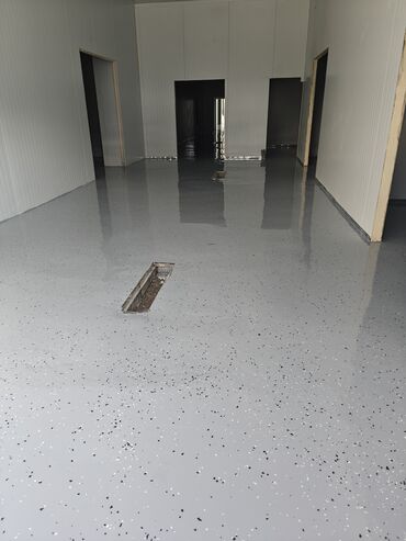 Напольные работы: Шлифовка пола, Монтаж напольных плинтусов, Стяжка пола | Наливные полы Больше 6 лет опыта — 6