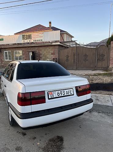daf 480: Volkswagen Passat: 1994 г., 2 л, Механика, Газ, Седан — 1