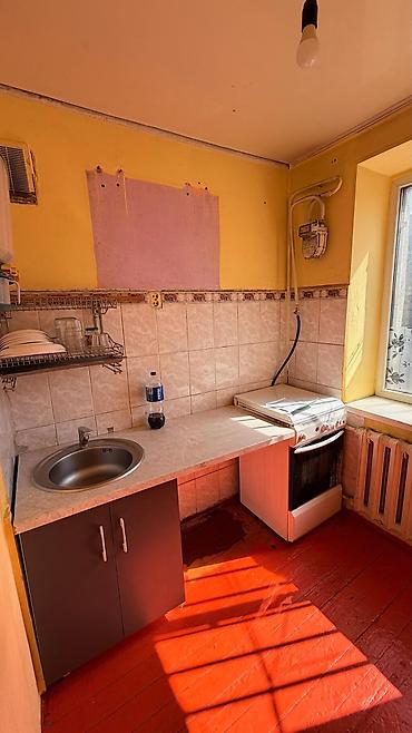 продаю квартира г ош: 1 комната, 30 м², 5 этаж, Косметический ремонт — 1