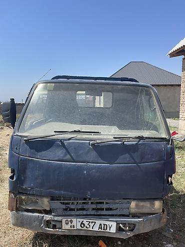 bud e9: Легкий грузовик, Toyota, Стандарт, 3 т, Б/у — 1