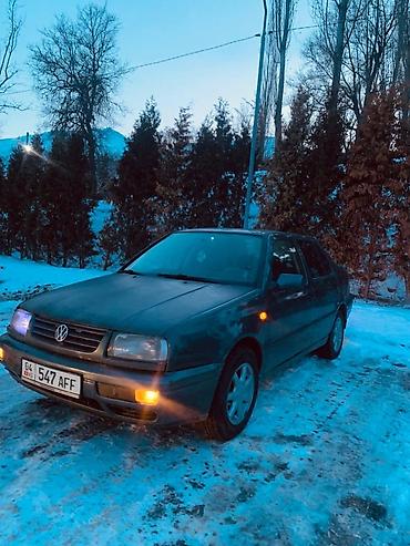 golf venta: Volkswagen Vento: 1995 г., 1.8 л, Механика, Бензин, Седан — 5