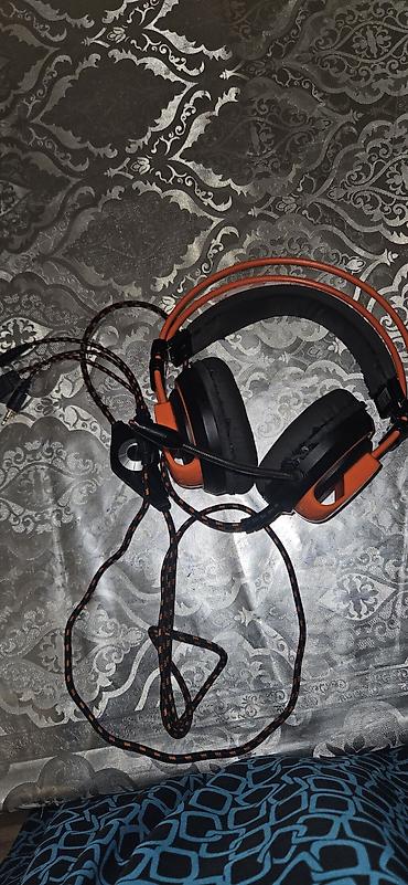Gaming qulaqlığı – simli, mikrofonlu işıqli - Rəng: narıncı-qara - at lalafo.az — 2 Gaming qulaqlığı – simli, mikrofonlu işıqli - Rəng: narıncı-qara - — 2