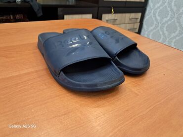 Босоножки, сандалии, шлепанцы: Босоножки, 39, Reebok, Б/у, цвет - Синий, Самовывоз