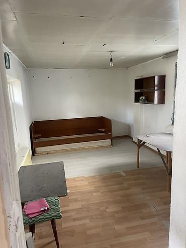 flat on rent: 1 ком квартира в частном секторе С/У и кухня внутри Отопление — 4