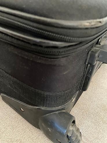 Чемоданы: Продам чемодан (выдвижная ручка не фиксируется) — 22