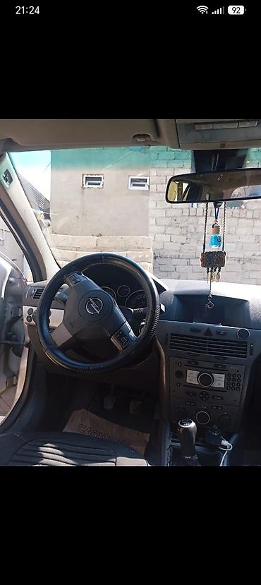 opel astra 2006: Opel Astra: 1.3 l | 2006 il Universal — 4