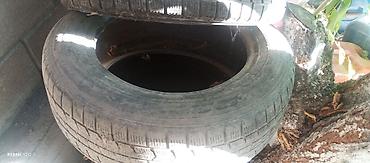 235 65: Автомобильные шины, около 6-9 шутк, без дисков. цена за весь комплект — 2