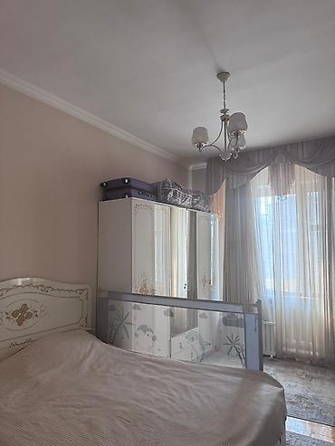 Квартиры: 3 комнаты, 76 м², Сталинка, 2 этаж — 5