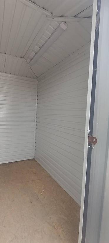 3 room flat: Передвижной металлический киоск/будка на прицепном шасси — 3