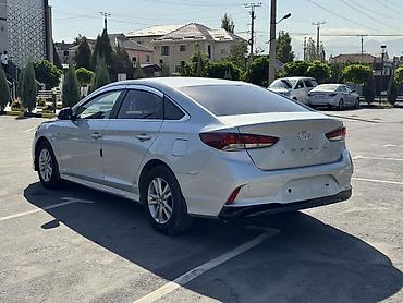 саната юф: Hyundai Sonata: 2019 г., 2 л, Автомат, Газ, Седан — 5
