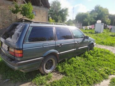 растрочка машина: Volkswagen Passat: 1989 г., 1.8 л, Механика, Бензин, Универсал