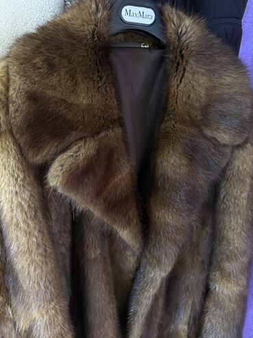 Шубы: Шуба из натурального меха норки, длина миди/ниже колена. Классический — 2