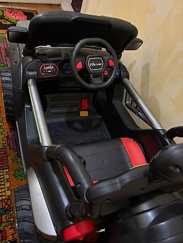 Uşaq üçün elektrikli maşın – off-road tipli jeep Xüsusiyyətlər: - lalafo.az -da Uşaq üçün elektrikli maşın – off-road tipli jeep Xüsusiyyətlər: -