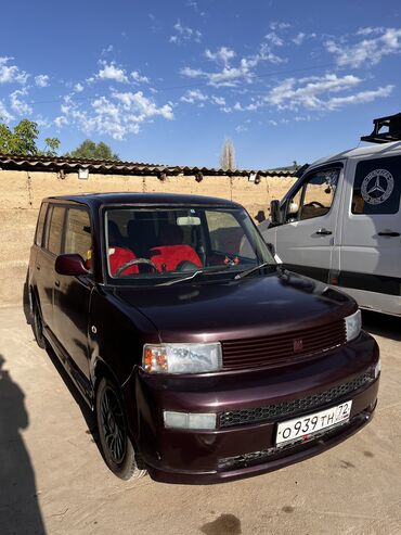 runx alex: Toyota bB: 2001 г., 1.3 л, Автоматтык, Бензин, Кроссовер