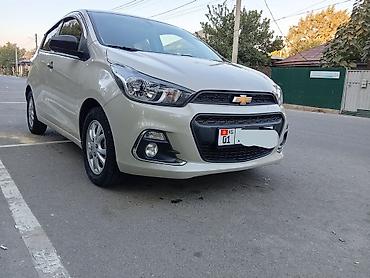 капот гетс: Chevrolet Spark: 2018 г., 1 л, Автомат, Бензин — 1