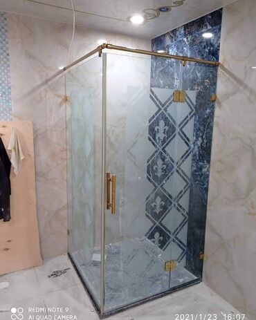 Duş kabinaları, arakəsmələr: Yeni Arakəsmə, Pulsuz çatdırılma — 27