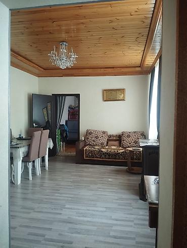 mətbəx ucun cılcıraq: Satılır: geniş və işıqlı zal üçün.Tam merkezde 3 otaq, 1 — 3