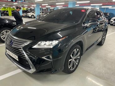 срочно в связи с переездом: Lexus RX: 2018 г., 3.5 л, Типтроник, Гибрид, Внедорожник