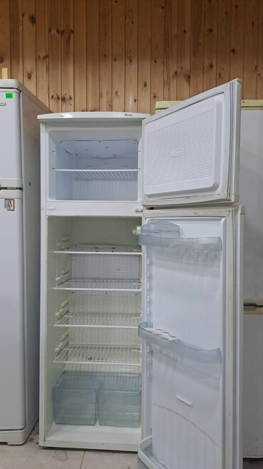 güvənlik kameraları: Двухкамерный Холодильник