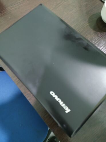 маленкий ноутбук: Ноутбук, Lenovo, 4 ГБ ОЗУ, 14 ", Б/у, Для работы, учебы, память HDD