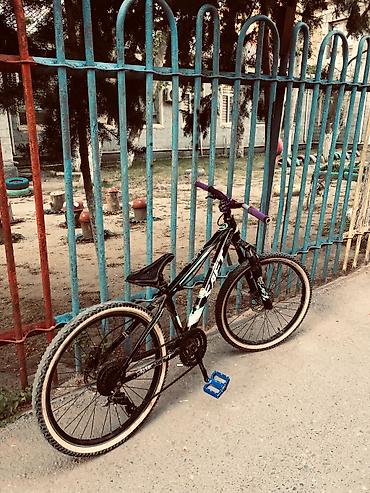 bmx 24: Salam;) İdeal saft satılır . Raması 24 lük dirt jump tipli di. Bütün — 2