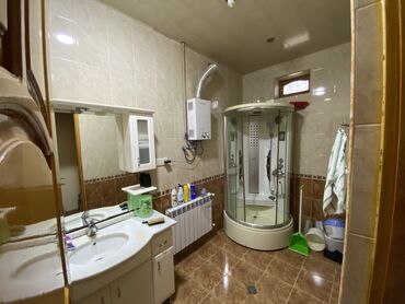 Həyət evləri və villaların satışı: 7 otaqlı, 256 kv. m — 10