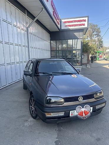 Volkswagen: Volkswagen Golf: 1993 г., 1.8 л — 4