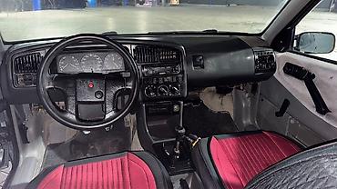 outback xt: Volkswagen Passat: 1990 г., 1.8 л, Механика, Бензин, Седан — 3