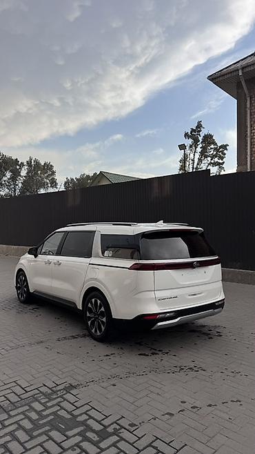 кхан пикап: Kia Carnival: 2021 г., 2.2 л, Автомат, Бензин, Минивэн — 5