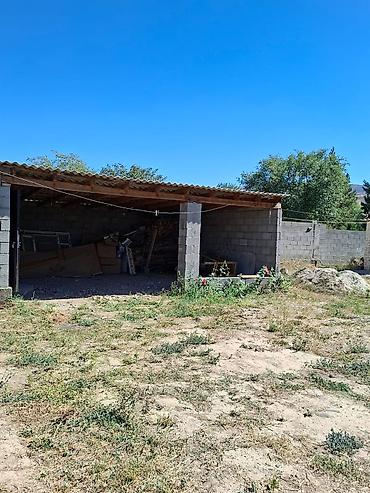 Продажа коттеджей и домов: 🏡 ПРОДАЁТСЯ ДОМ В Г. КЕМИН 📍 Адрес: г. Кемин, ул. Бозоева, дом 167 📐 — 22